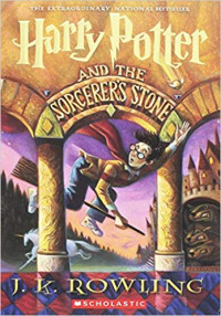Image of Harry Potter And The Sorcerer's Stone: Harry Potter dan Batu Bertuah
